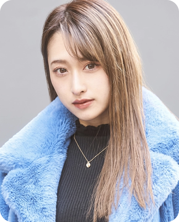 横田 彩夏